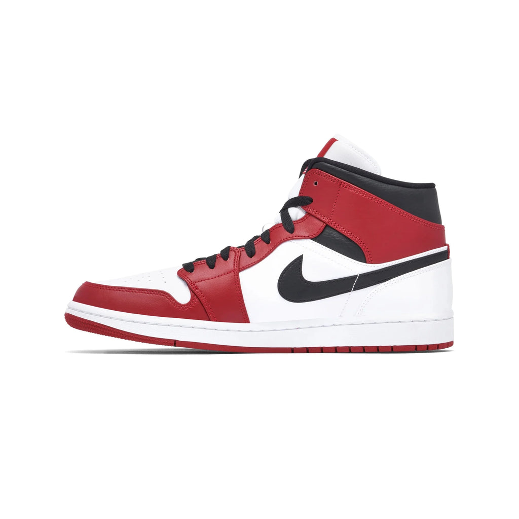 Air Jordan 1 Mid 'Chicago' (2020)