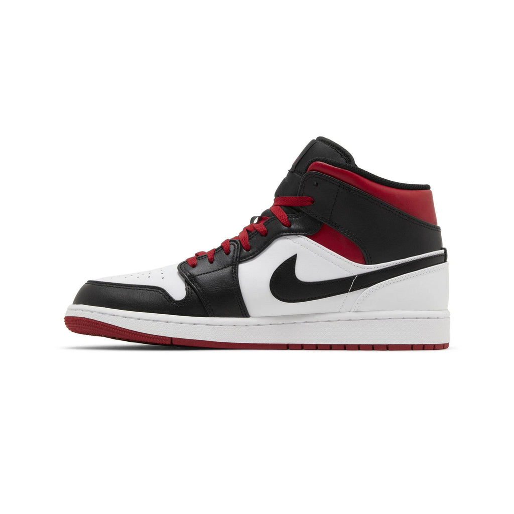 Air Jordan 1 Mid 'Gym Red Black Toe' (2023)