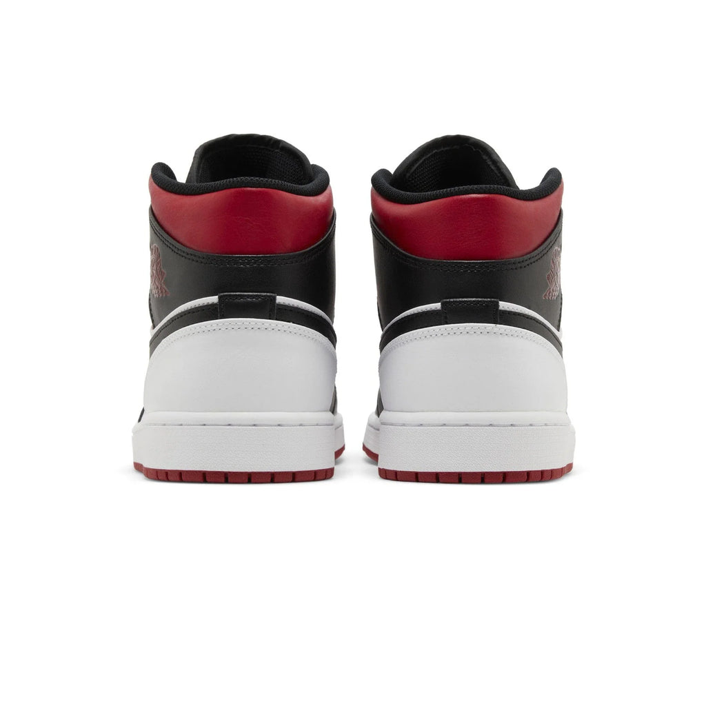 Air Jordan 1 Mid 'Gym Red Black Toe' (2023)
