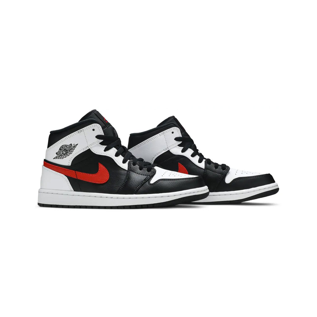 Air Jordan 1 Mid 'Chile Red'