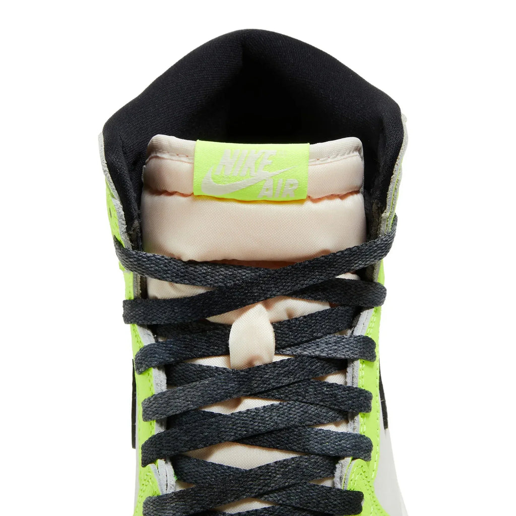 Air Jordan 1 Retro High OG 'Visionaire' (2022)
