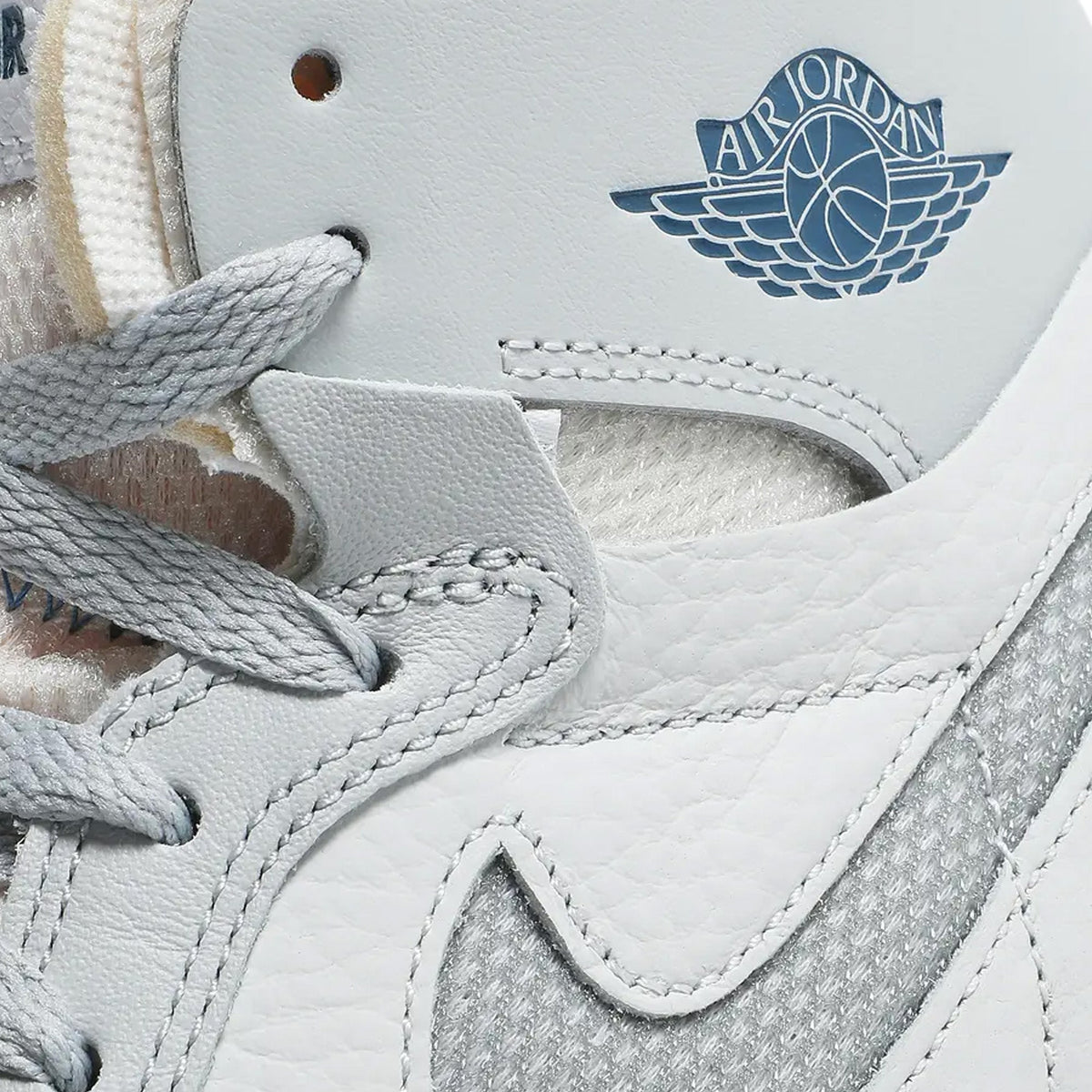 Air Jordan 1 Zoom CMFT 'Photon Dust'