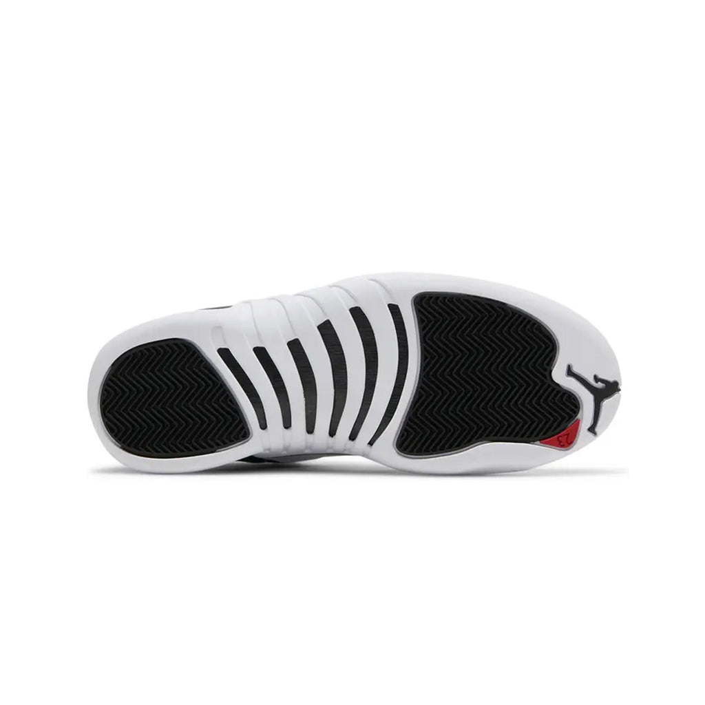 Air Jordan 12 Retro 'Playoffs' (2022)
