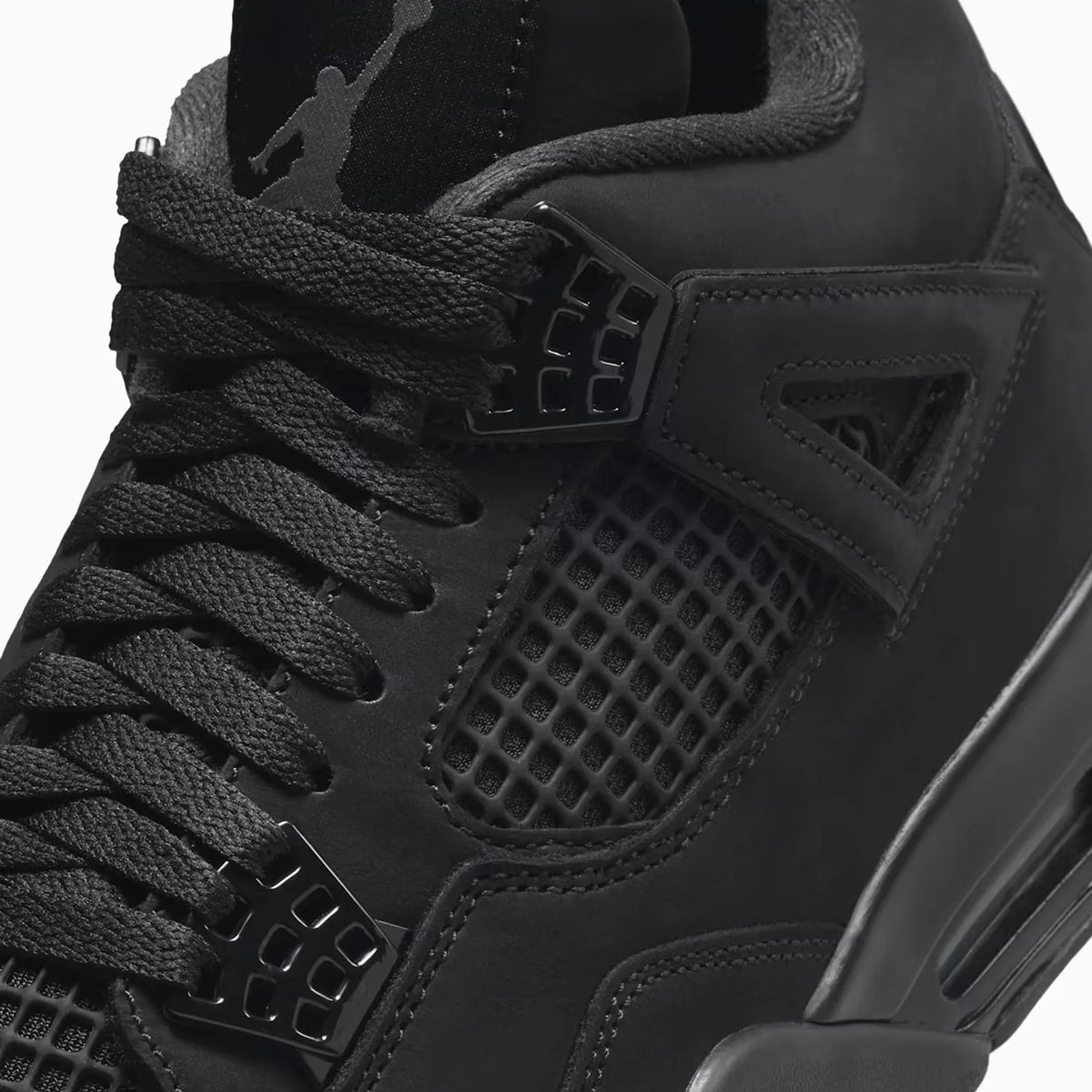 Air Jordan 4 Retro 'Black Cat' (2025)