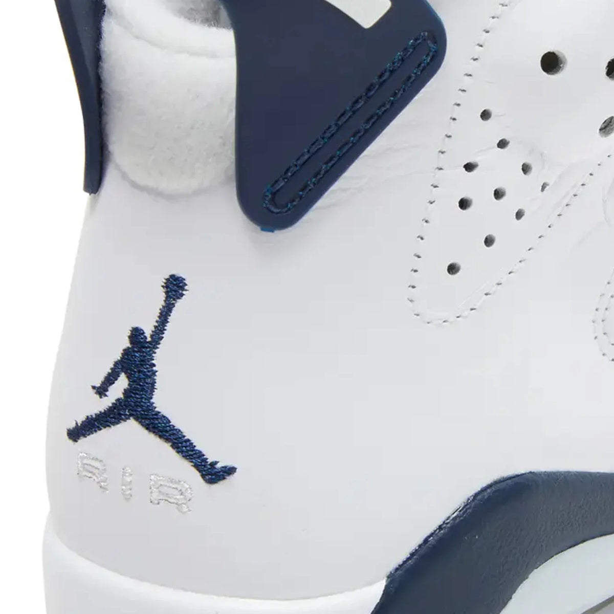 Air Jordan 6 Retro 'Midnight Navy' (2022)