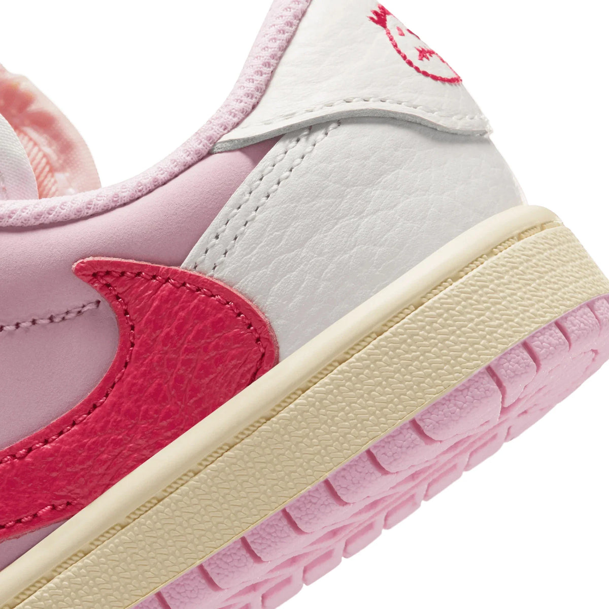 Air Jordan x Travis Scott 1 Retro Low OG 'Sail Tropical Pink' PS (2026)